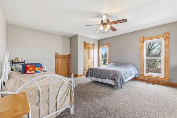 $341,500 | 226 South Sidney Street, Shullsburg, WI 53586