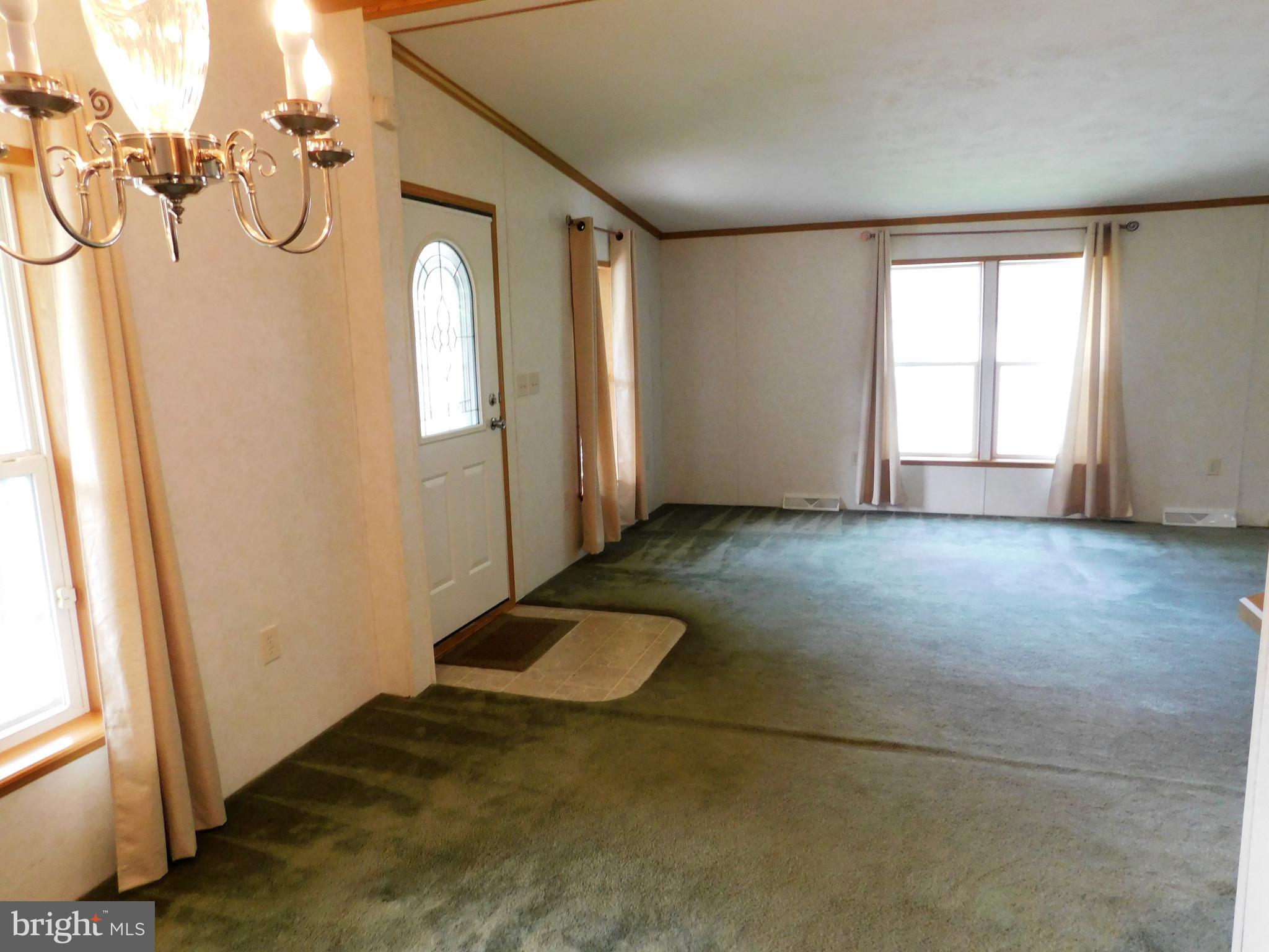 2 Manor Drive Nottingham, PA 19362 - Photo 4 of 21