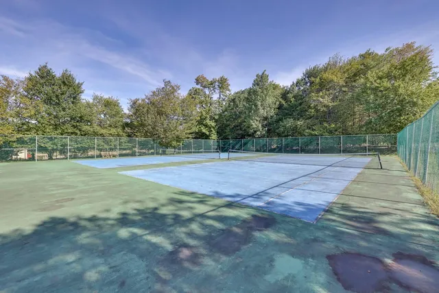 a view of a tennis court