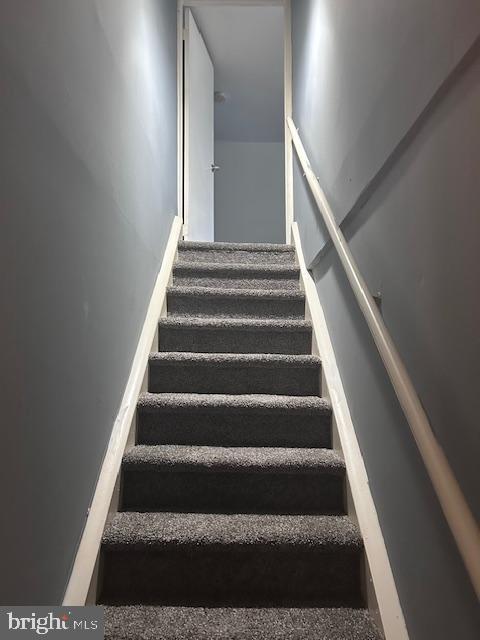 140 East Federal Street Burlington, NJ 08016 - Photo 17 of 18 a view of entryway