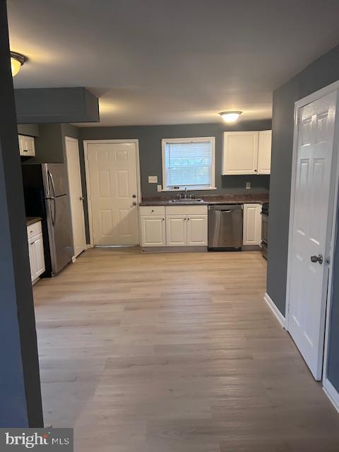 140 East Federal Street Burlington, NJ 08016 - Photo 9 of 18 a view of a kitchen with a sink