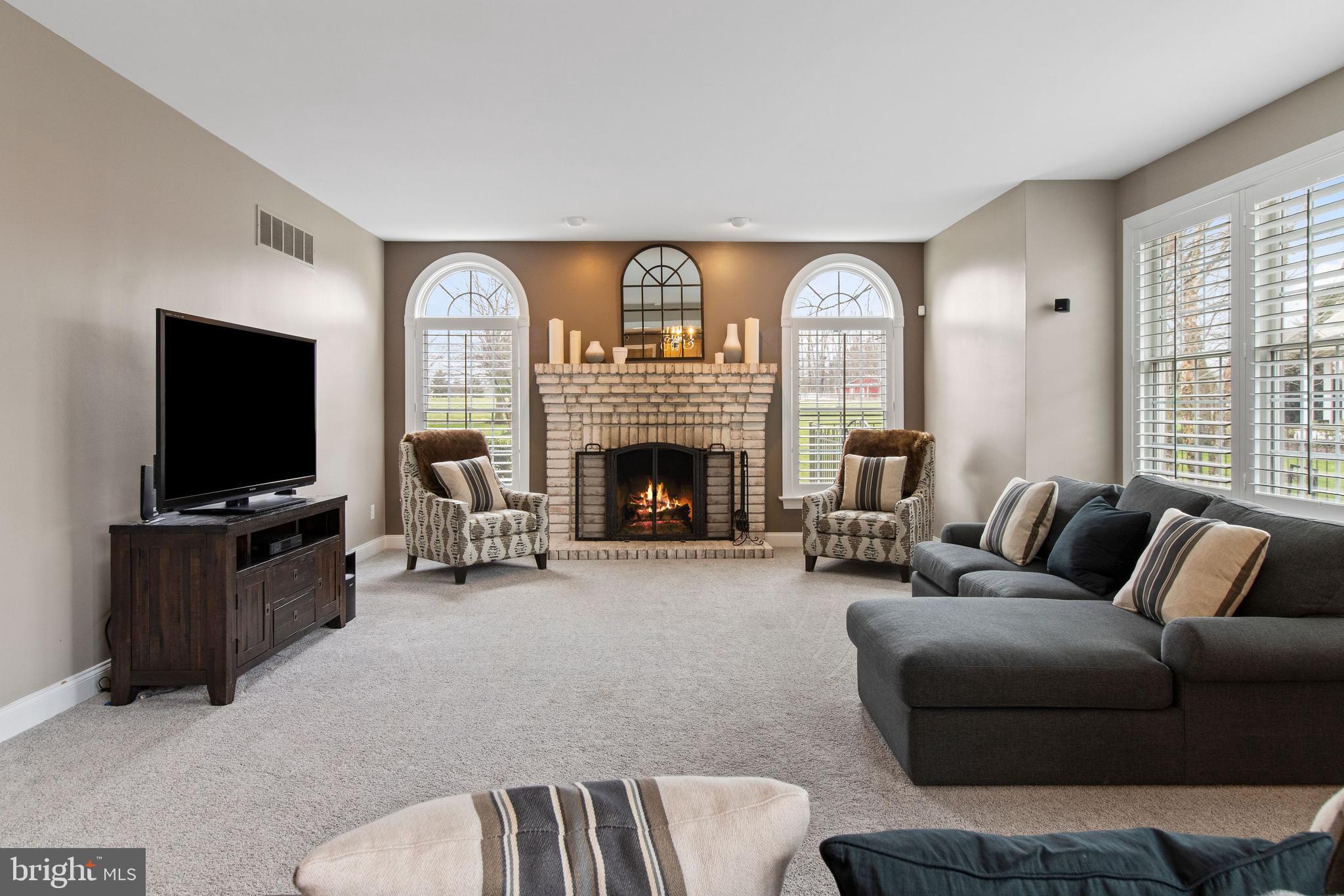 996 East Sandy Ridge Road Doylestown, PA 18901 - Photo 22 of 64 Family Room