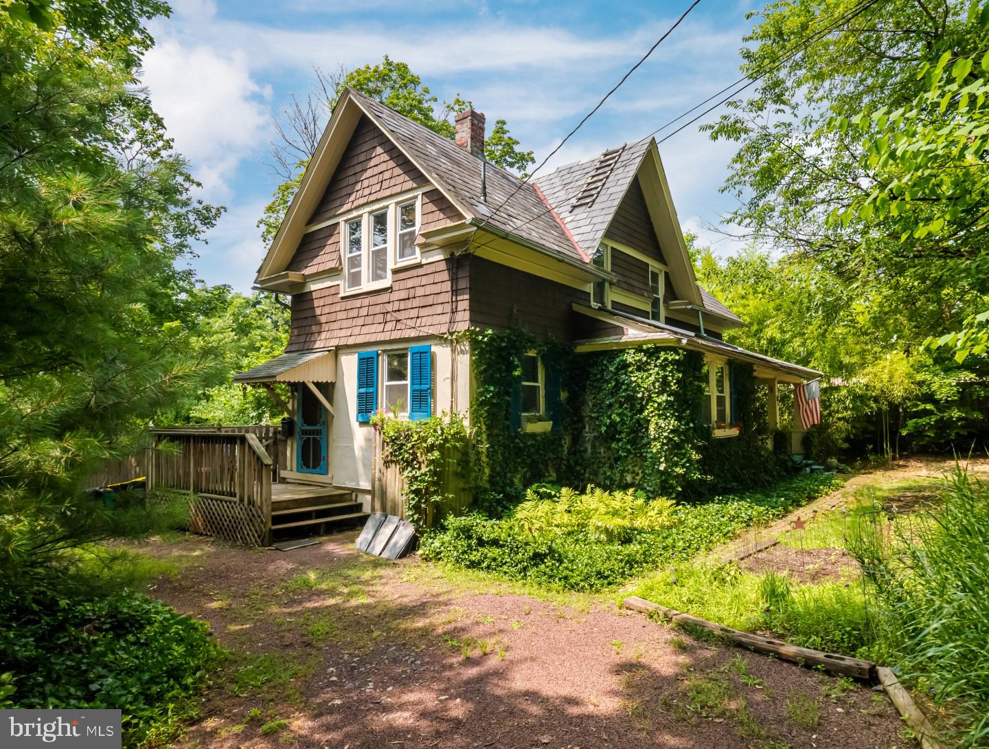 10 Clemens Road Doylestown, PA 18901 - Photo 1 of 35 Gallery Image 1