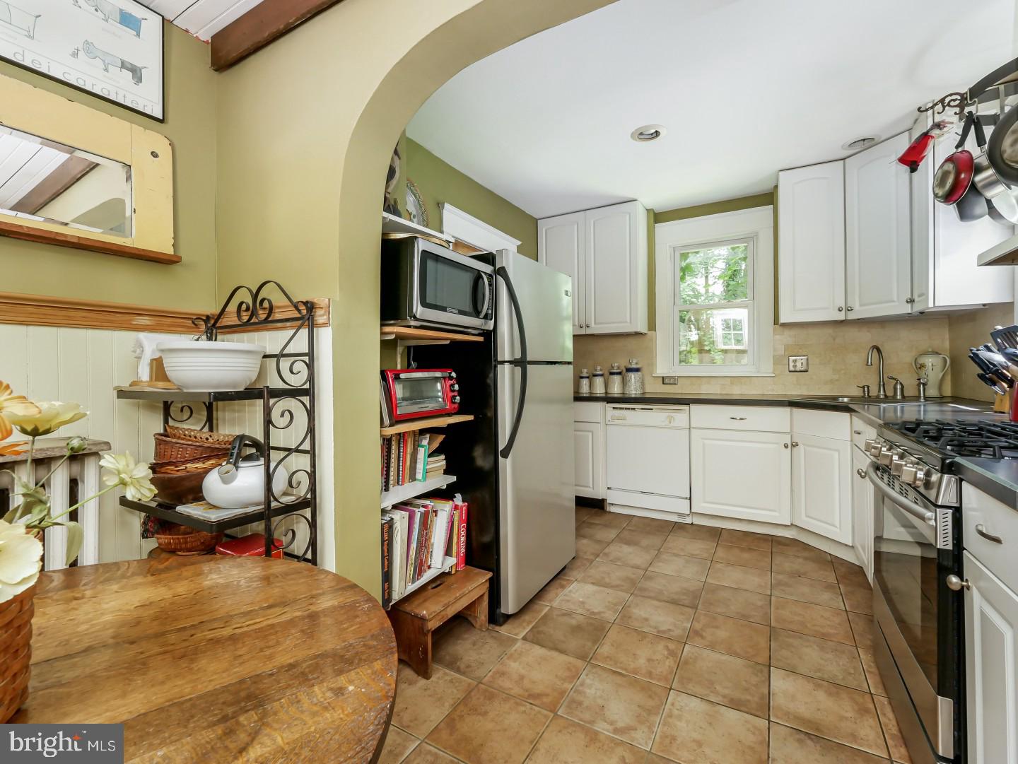 10 Clemens Road Doylestown, PA 18901 - Photo 7 of 35 Gallery Image 7