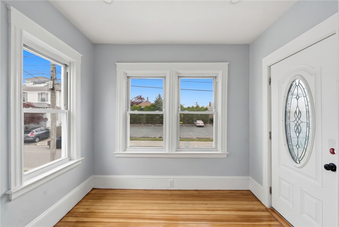 25 Lambert Street Cranston, RI 02910 - Photo 2 of 37