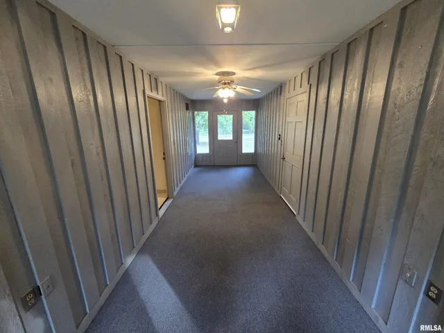 $284,000 | 2 Webster Hill E Street, Mount Vernon, IL 62864