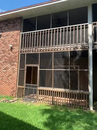 $1,600 | 229 Carmel Drive, Unit 2, Fort Walton Beach, FL 32547