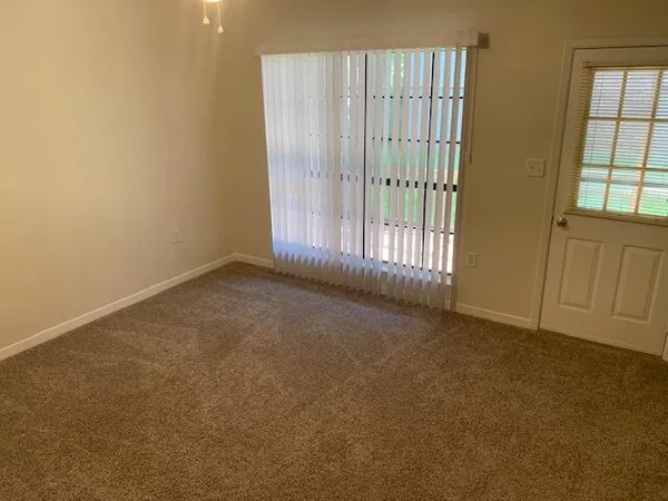 $1,600 | 229 Carmel Drive, Unit 2, Fort Walton Beach, FL 32547