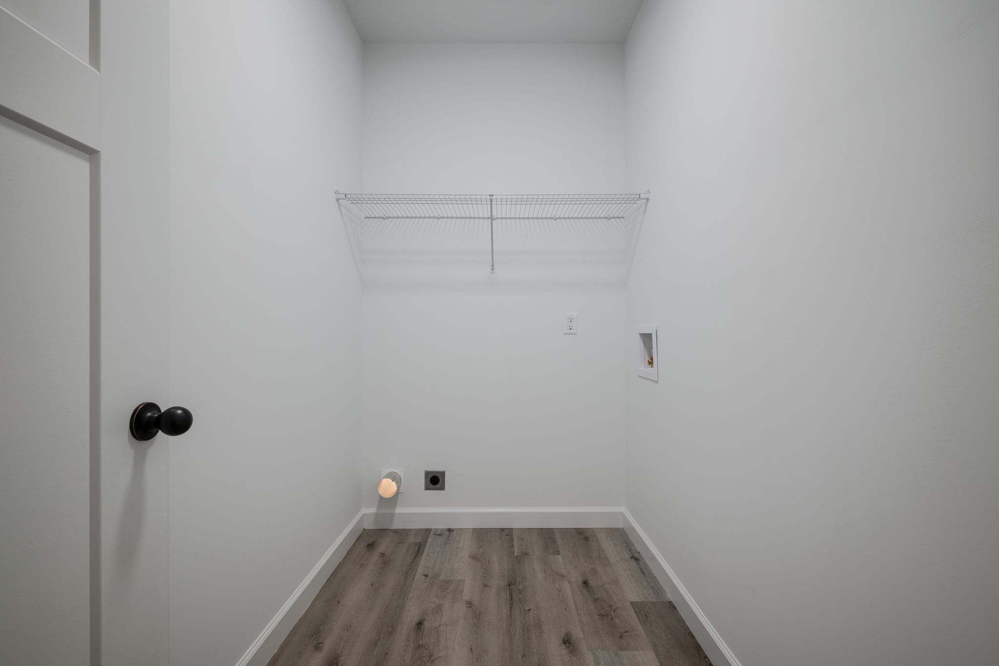 57 Truform Way Dickson, TN 37055 - Photo 24 of 29 a view of a room with wooden floor