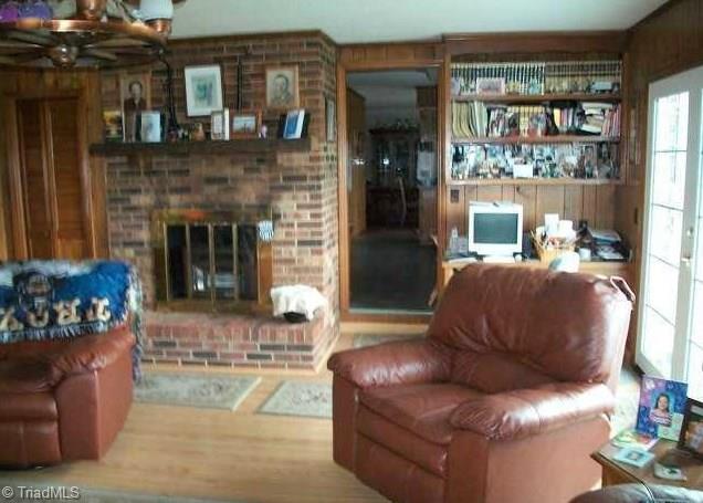 4804 Howell School Road Jonesville, NC 28642 - Photo 3 of 16 Gallery Image 3