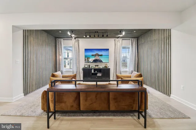 $1,075,000 | 7035 Cor Crk Way, Glenn Dale, MD 20769