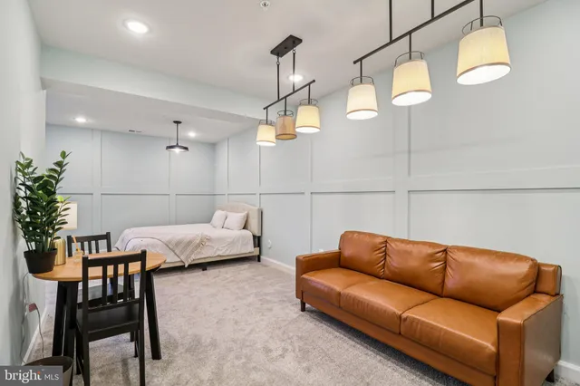 $1,075,000 | 7035 Cor Crk Way, Glenn Dale, MD 20769