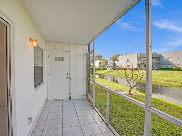 $145,000 | 298 Burgundy G, Delray Beach, FL 33484