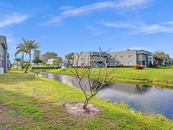 $145,000 | 298 Burgundy G, Delray Beach, FL 33484