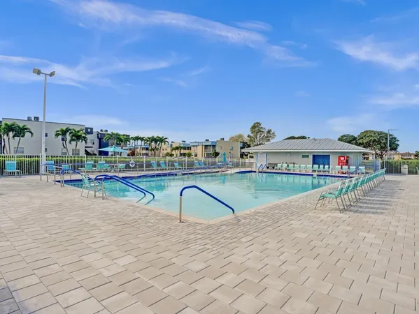 $145,000 | 298 Burgundy G, Delray Beach, FL 33484