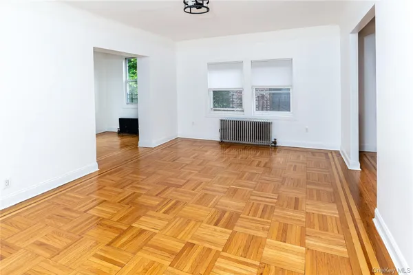 $3,900 | 52 Adrian Avenue, Unit 2 | Marble Hill