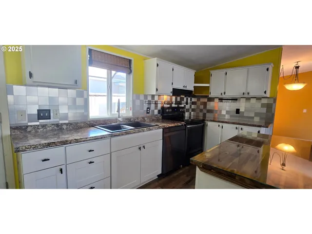 $114,900 | 835 Southeast 1st Avenue, Unit 64, Canby, OR 97013