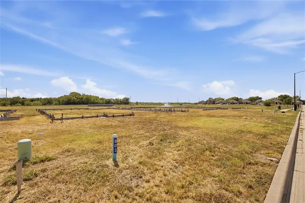 $65,000 | 803 Greyson Lane, Greenville, TX 75402
