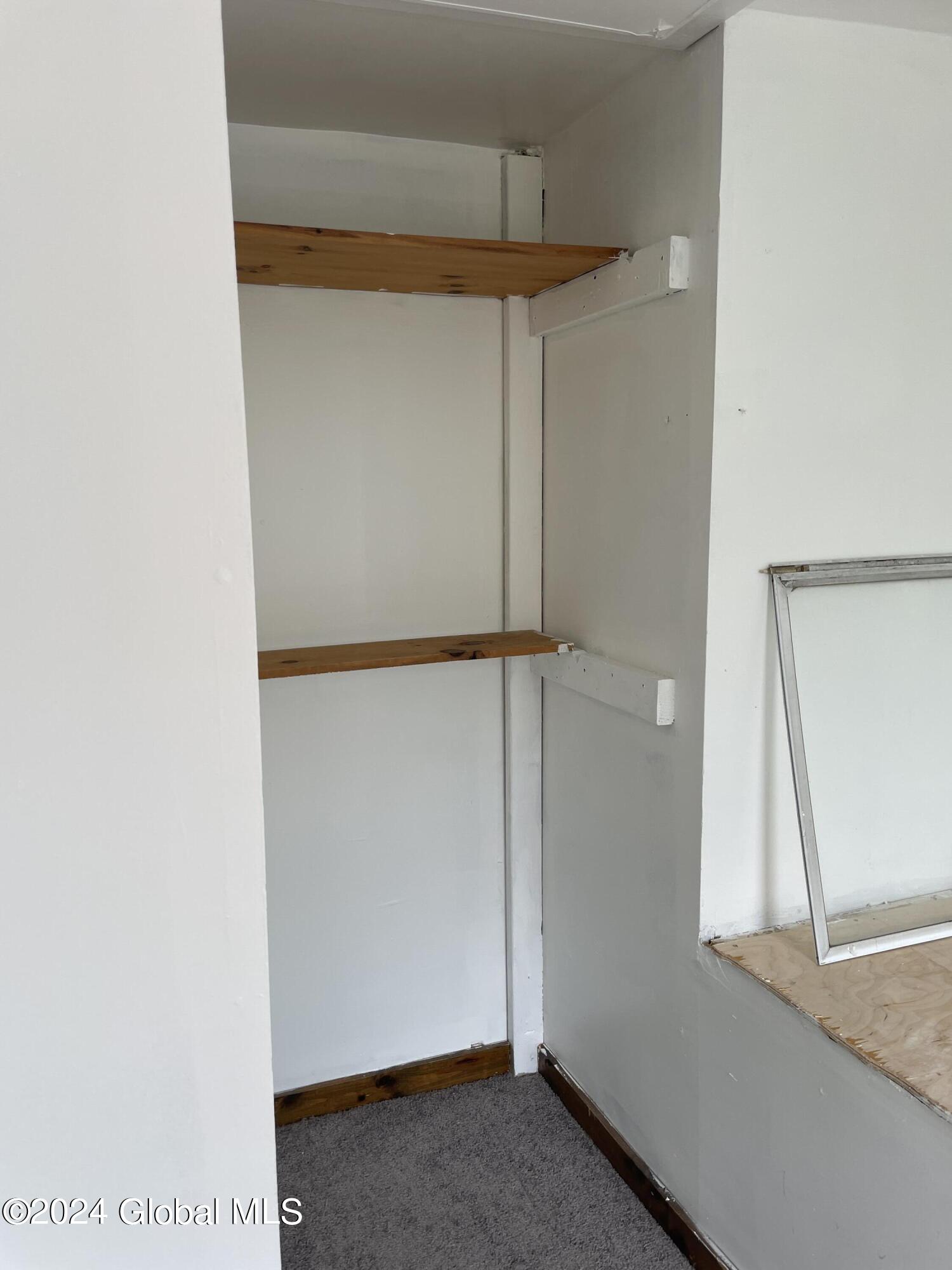 237 Front Street Schenectady, NY 12305 - Photo 3 of 16 IMG_4088