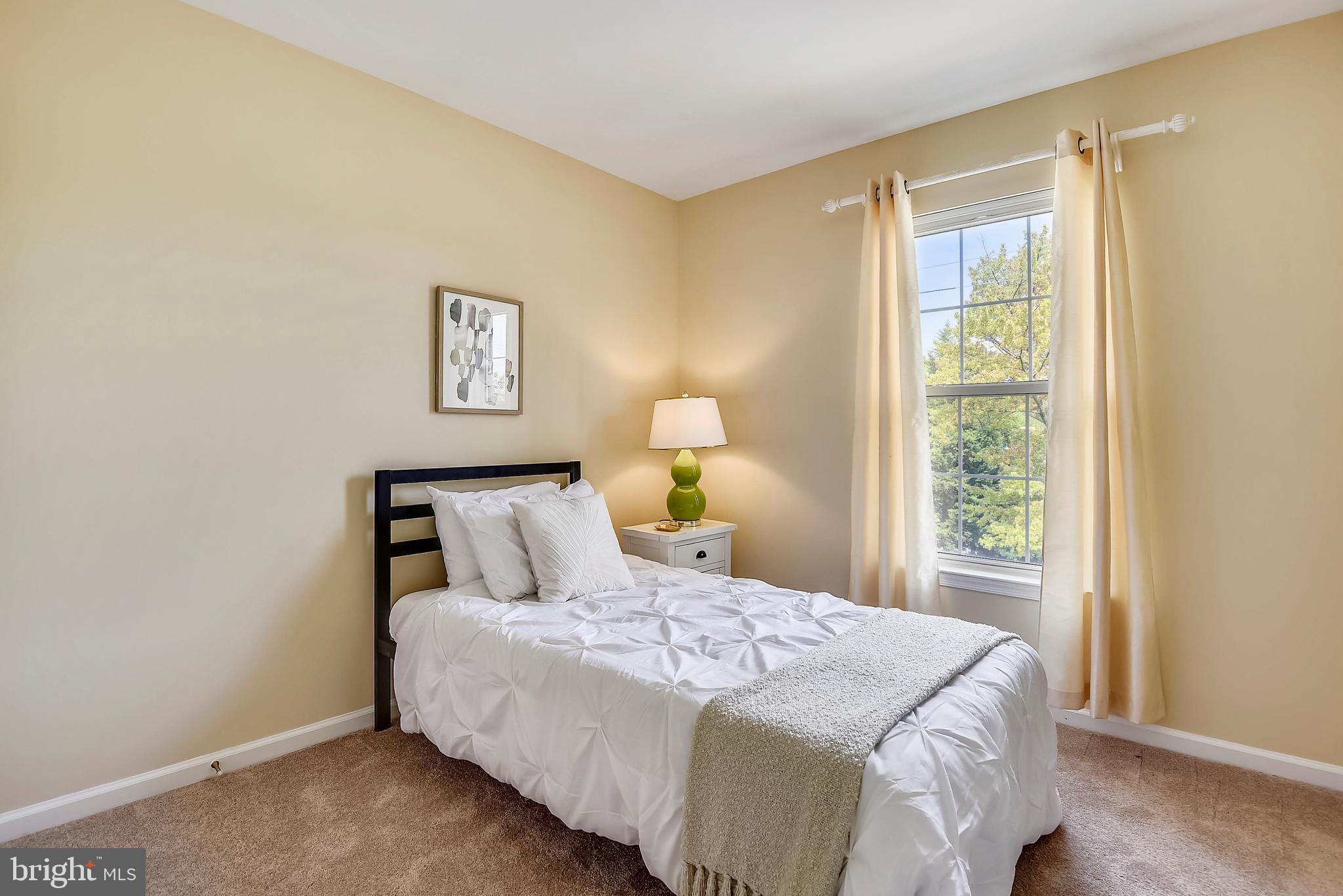 1802 Lansdowne Way Silver Spring, MD 20910 - Photo 23 of 43 2nd BR