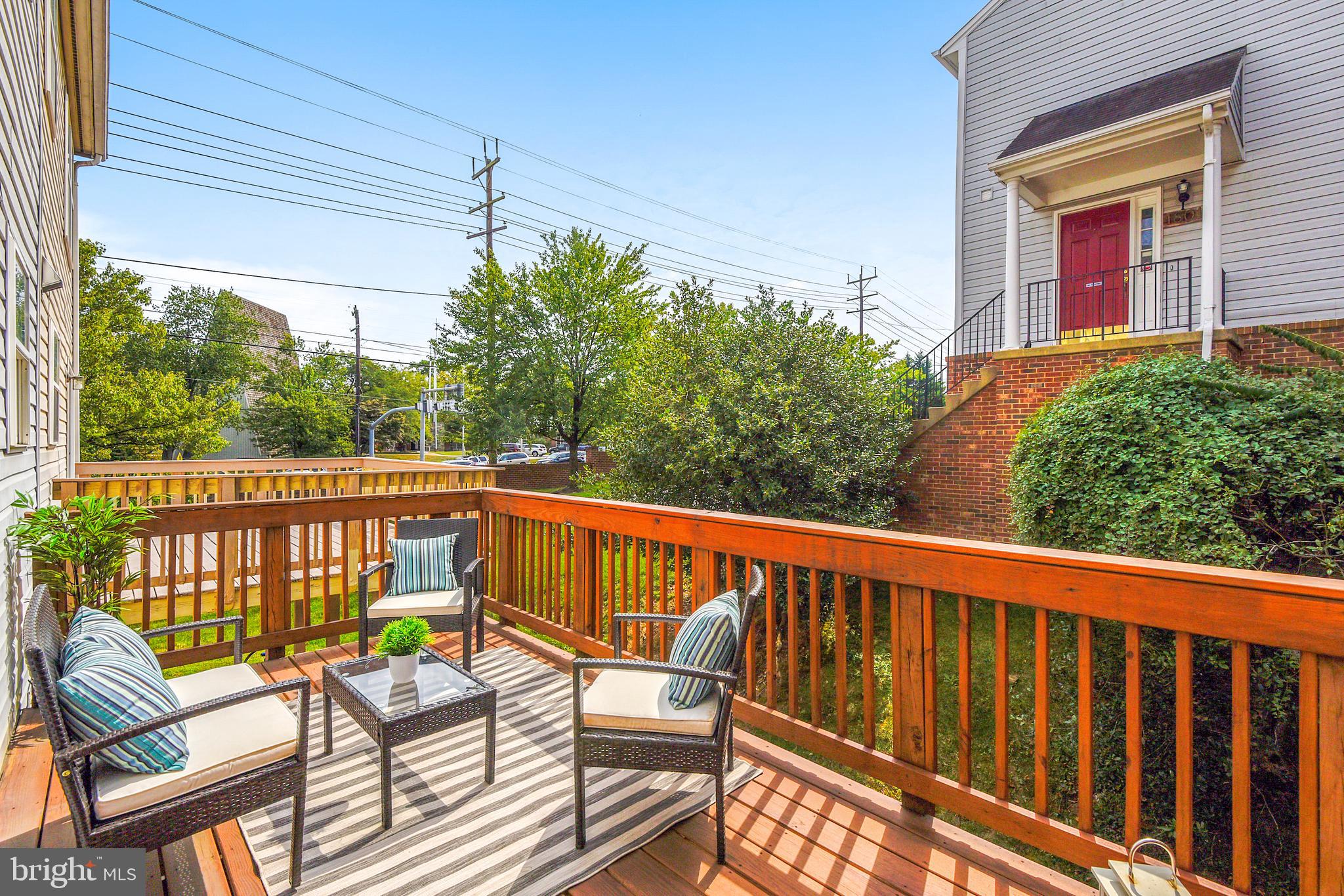 1802 Lansdowne Way Silver Spring, MD 20910 - Photo 38 of 43 Deck