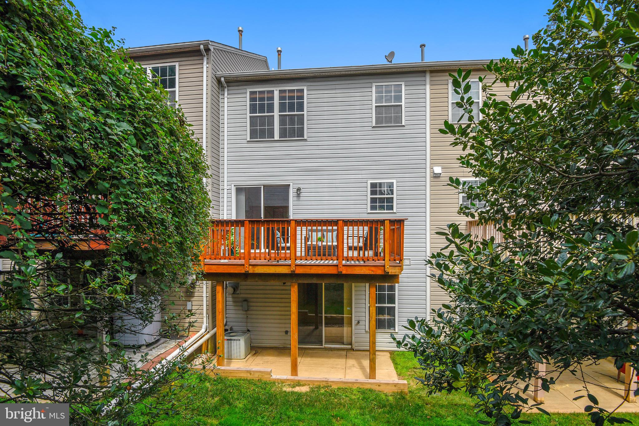 1802 Lansdowne Way Silver Spring, MD 20910 - Photo 42 of 43 back of home