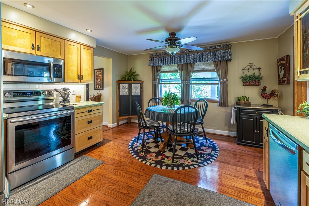 1825 Dexter Road Northeast Massillon, OH 44646 - Photo 12 of 30 Kitchen View