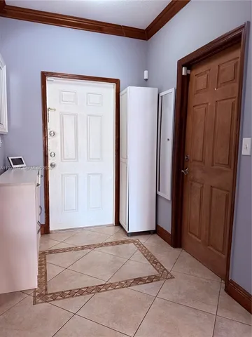 $4,800 | 1055 Northeast 85th Street, Unit 1055, Miami, FL 33138