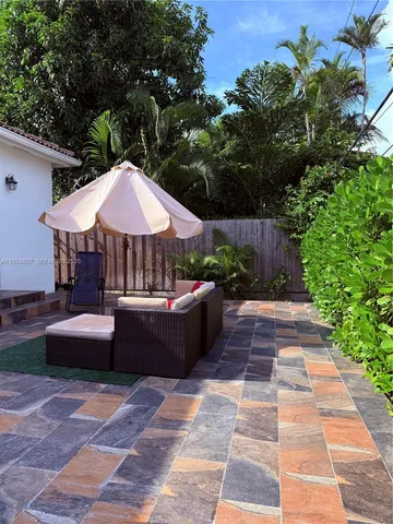 $4,800 | 1055 Northeast 85th Street, Unit 1055, Miami, FL 33138