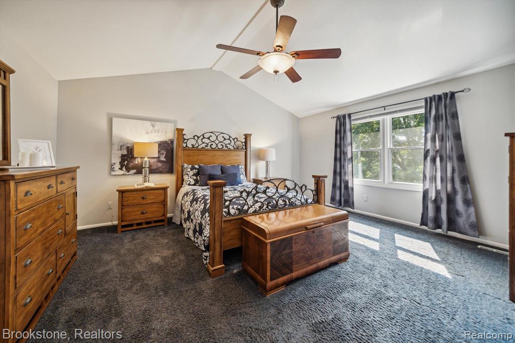 3944 Fieldview Road Lake Orion, MI 48360 - Photo 26 of 58