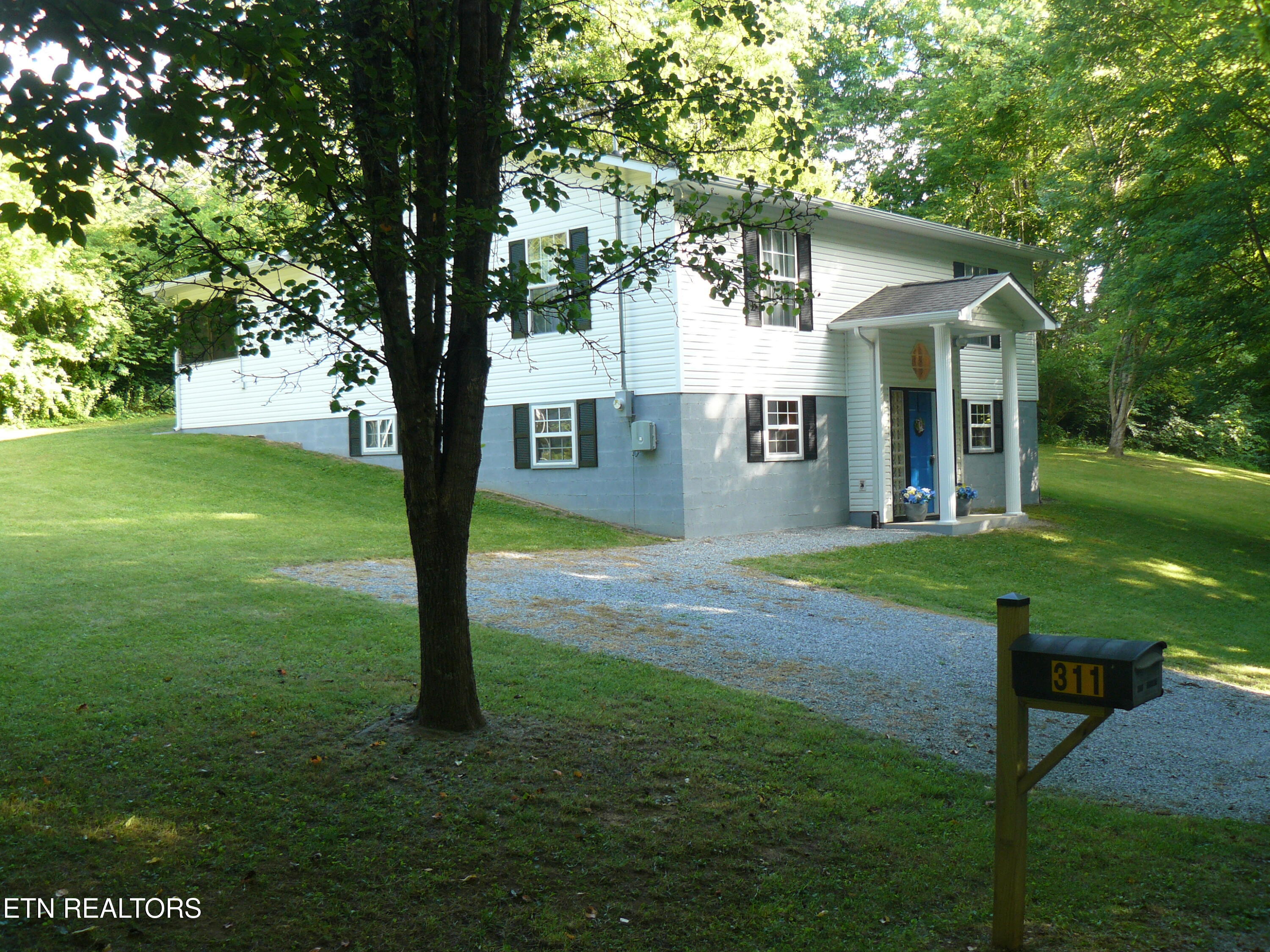 311 Greever Hollow Road Tazewell, TN 37879 - Photo 7 of 34 P1430561