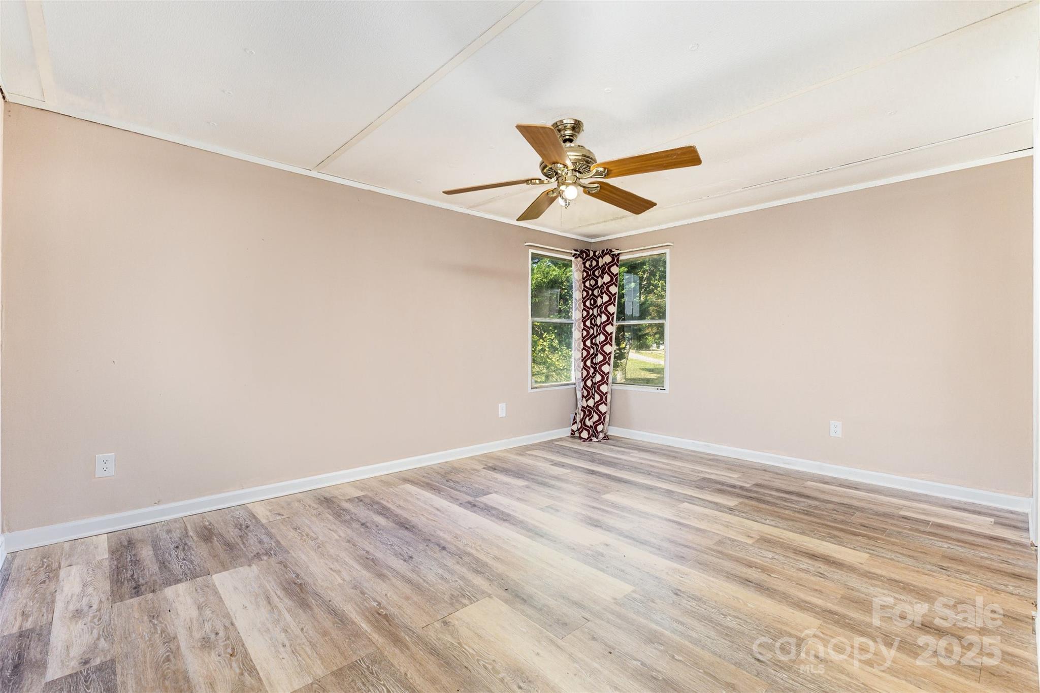 364 South Paraham Road York, SC 29745 - Photo 12 of 24