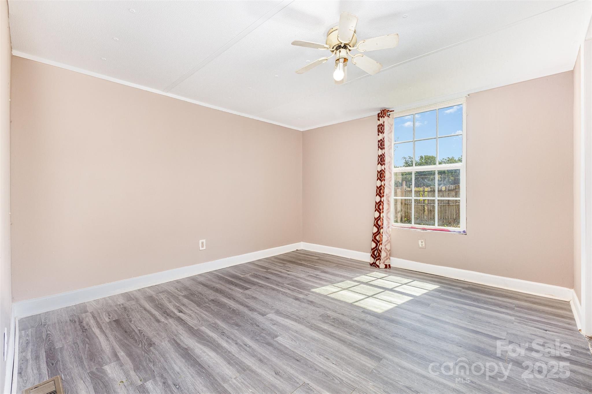 364 South Paraham Road York, SC 29745 - Photo 15 of 24