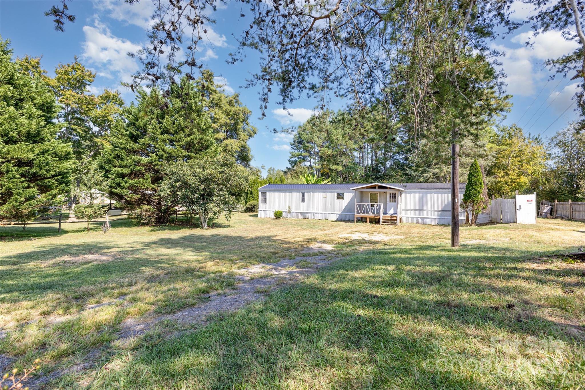 364 South Paraham Road York, SC 29745 - Photo 3 of 24