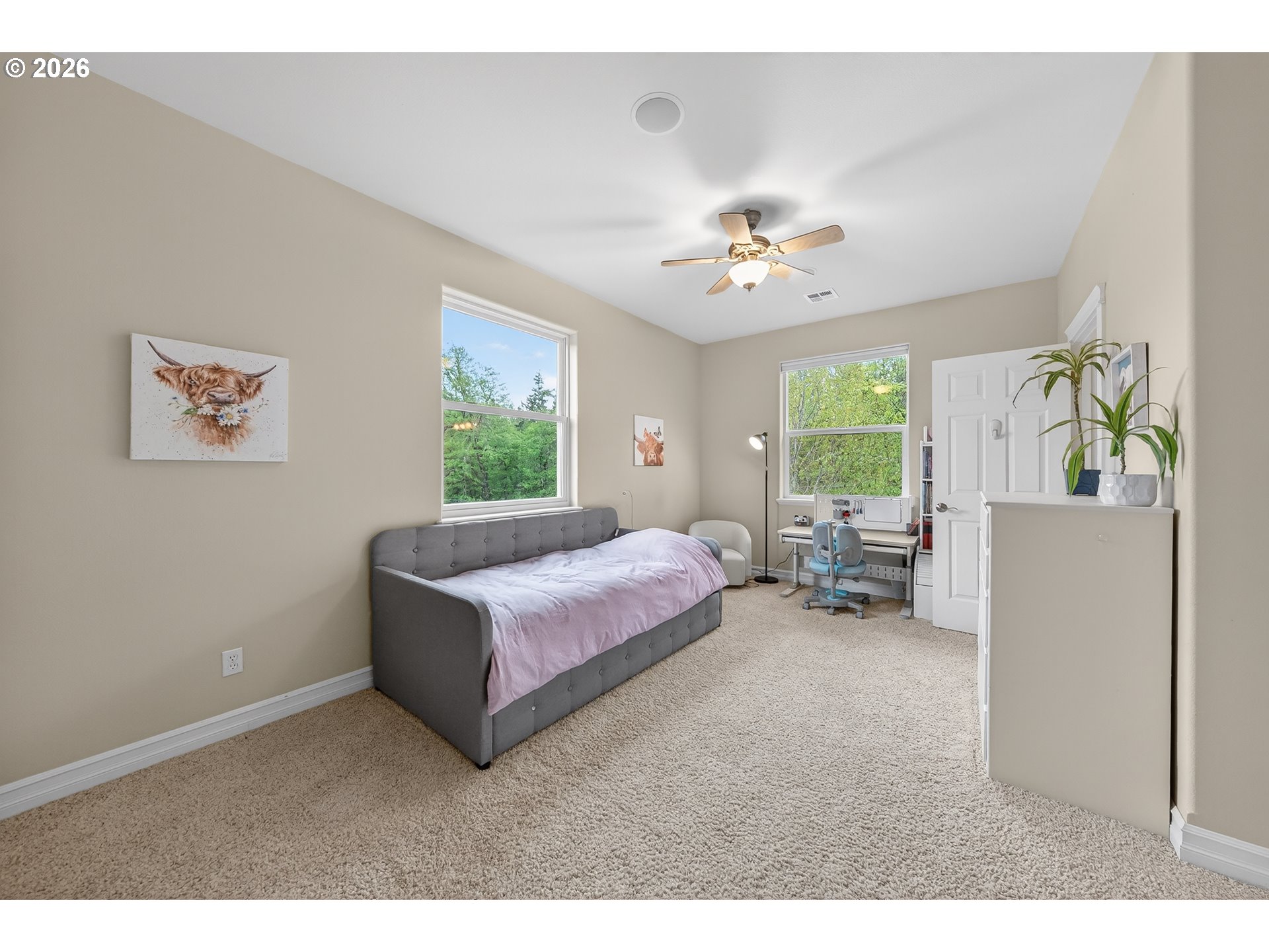 2700 Melrose Road Roseburg, OR 97471 - Photo 22 of 48 a living room with furniture and a chandelier