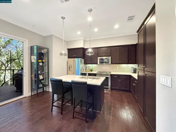 $1,148,000 | 2291 Overlook Drive, Walnut Creek, CA 94597
