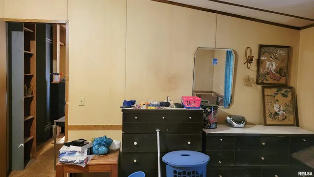 $29,900 | 2417 West Cherry Street, Herrin, IL 62948