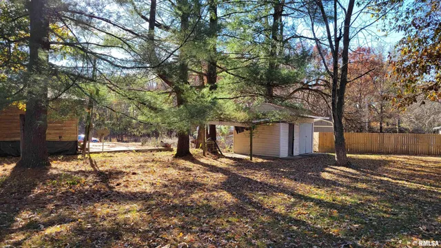 $29,900 | 2417 West Cherry Street, Herrin, IL 62948