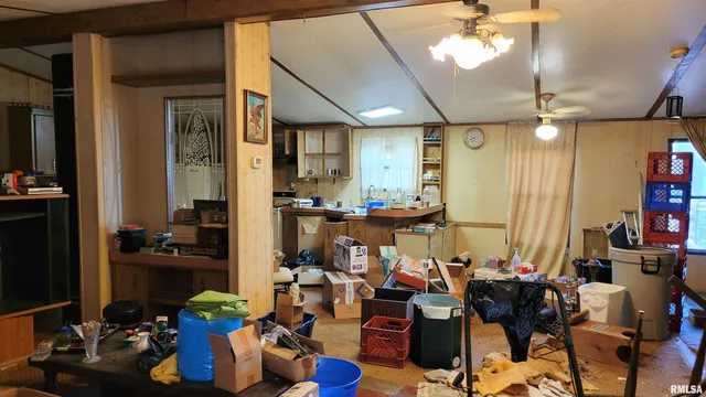 $29,900 | 2417 West Cherry Street, Herrin, IL 62948