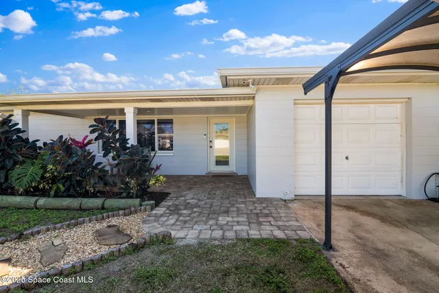 $3,500 | 1707 South Harbor Drive, Merritt Island, FL 32952