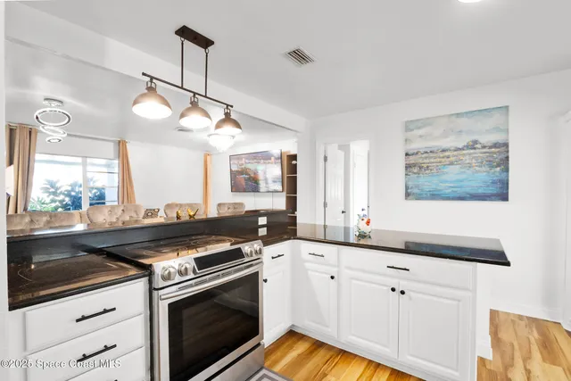 $3,500 | 1707 South Harbor Drive, Merritt Island, FL 32952