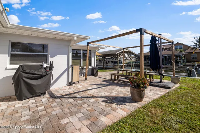 $3,500 | 1707 South Harbor Drive, Merritt Island, FL 32952