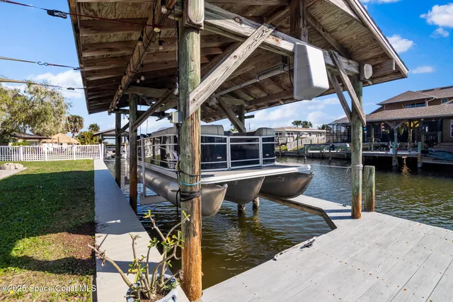 $3,500 | 1707 South Harbor Drive, Merritt Island, FL 32952