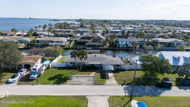 $3,500 | 1707 South Harbor Drive, Merritt Island, FL 32952