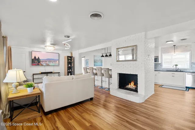 $3,500 | 1707 South Harbor Drive, Merritt Island, FL 32952