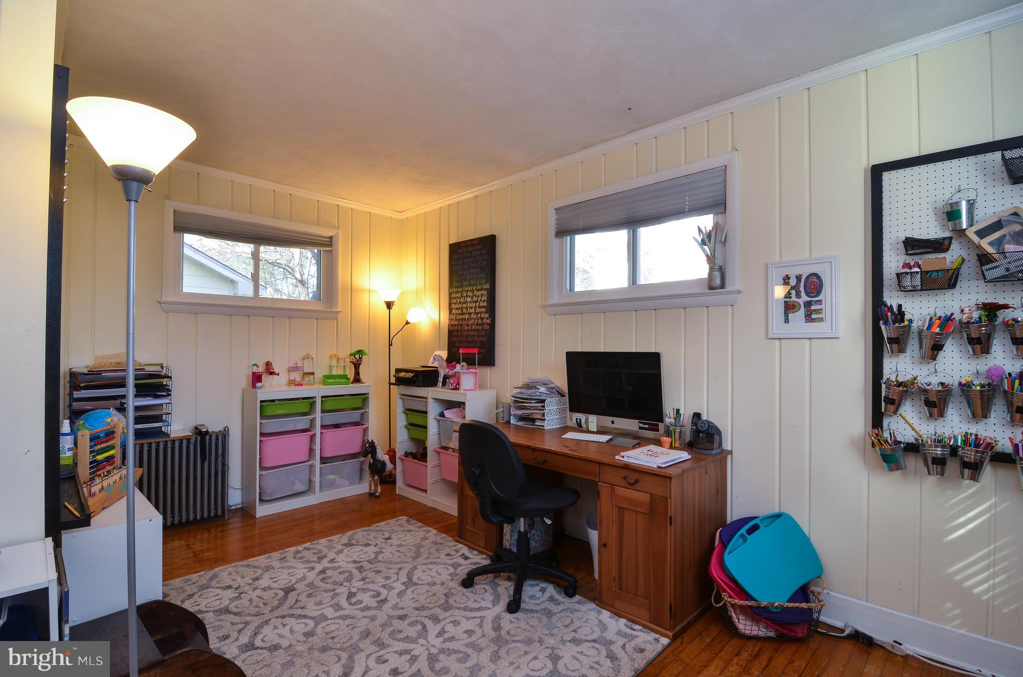 26630 Ridge Road Damascus, MD 20872 - Photo 24 of 42 1st Floor Den/Office/Multi-Use Room.