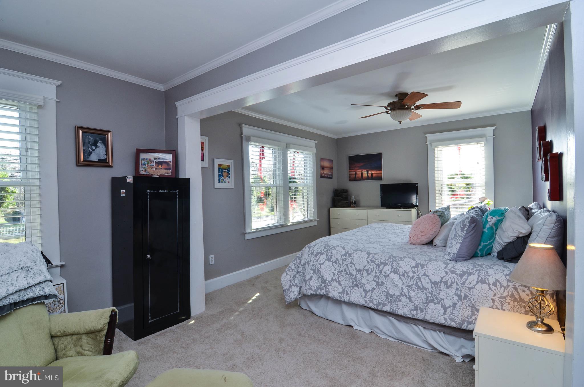 26630 Ridge Road Damascus, MD 20872 - Photo 29 of 42 2nd Floor Master Bedroom.