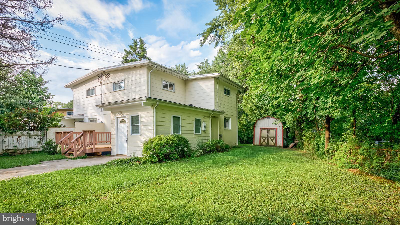 10626 Ashby Place Fairfax, VA 22030 - Photo 2 of 27 Exterior (Front)
