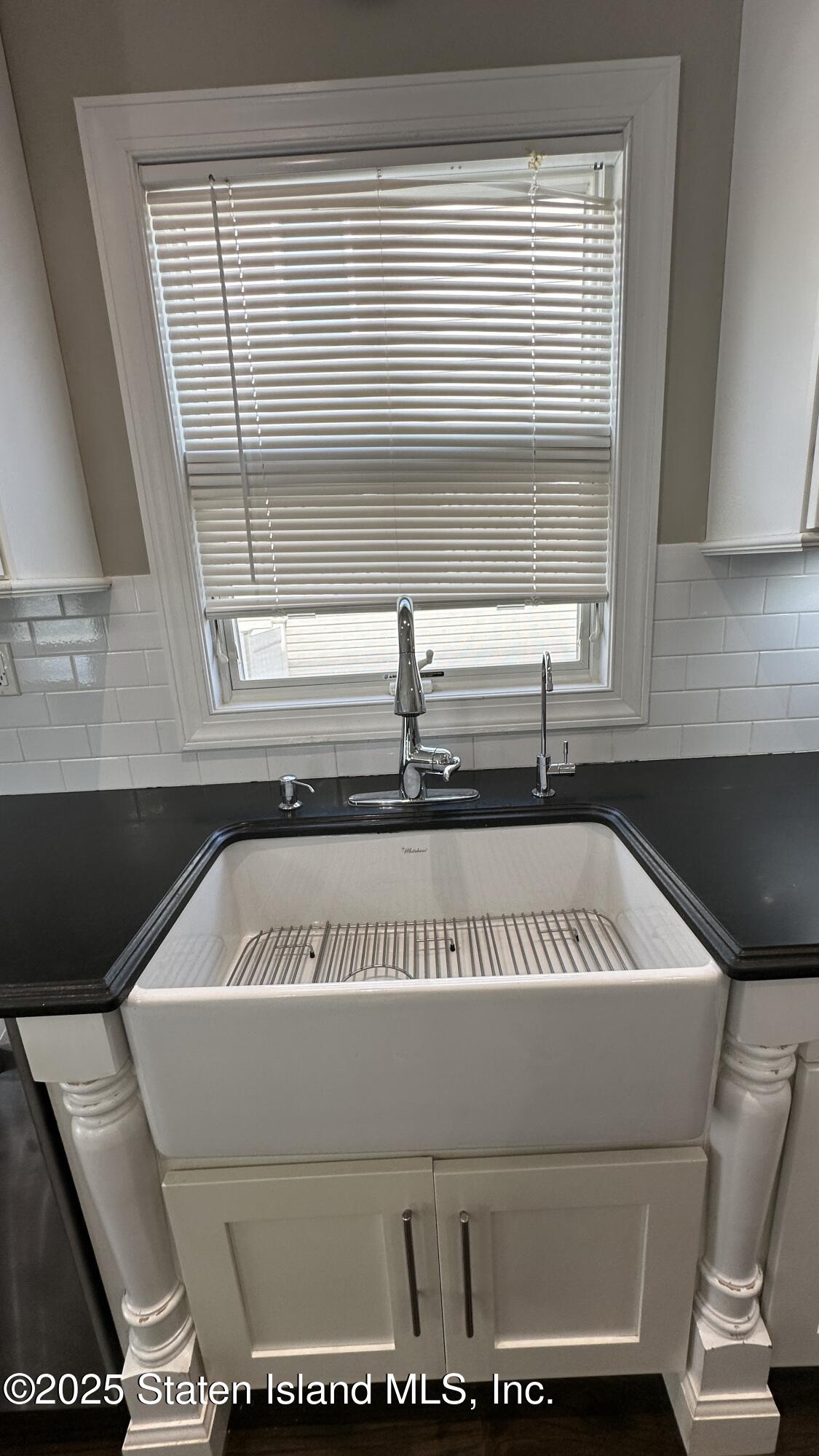 998 Annadale Road Staten Island, NY 10312 - Photo 14 of 46 a view of kitchen and window