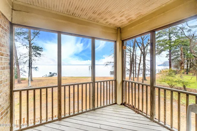 $990,000 | 204 Blair Court, Edenton, NC 27932